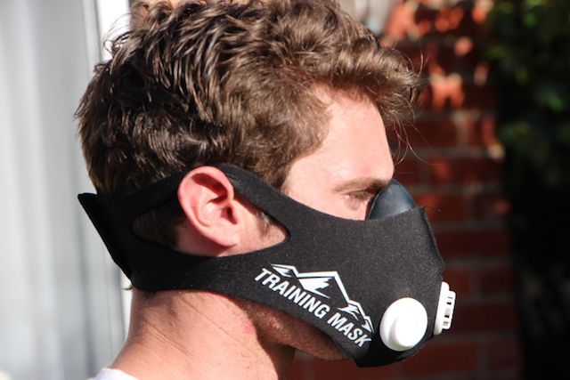 cúbico Estallar cosecha Efectos de la “mascara de restricción de aire” sobre las respuestas  fisiológicas al ejercicio - Fisiología del Ejercicio