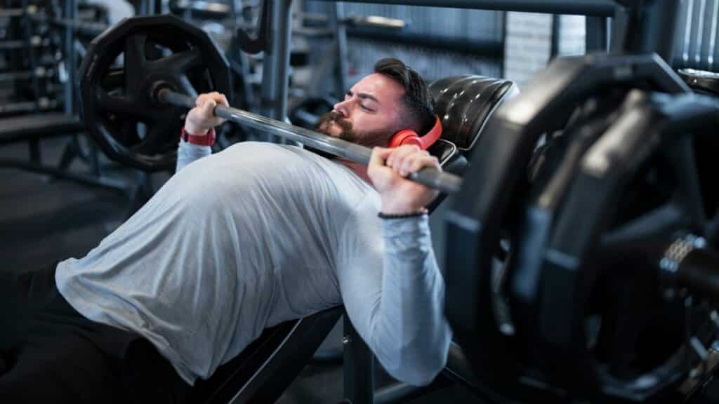 fuerza, hipertrofia, gimnasio