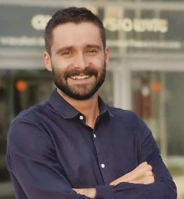 Retrato del Dr. Iyán Iván Baragaño
